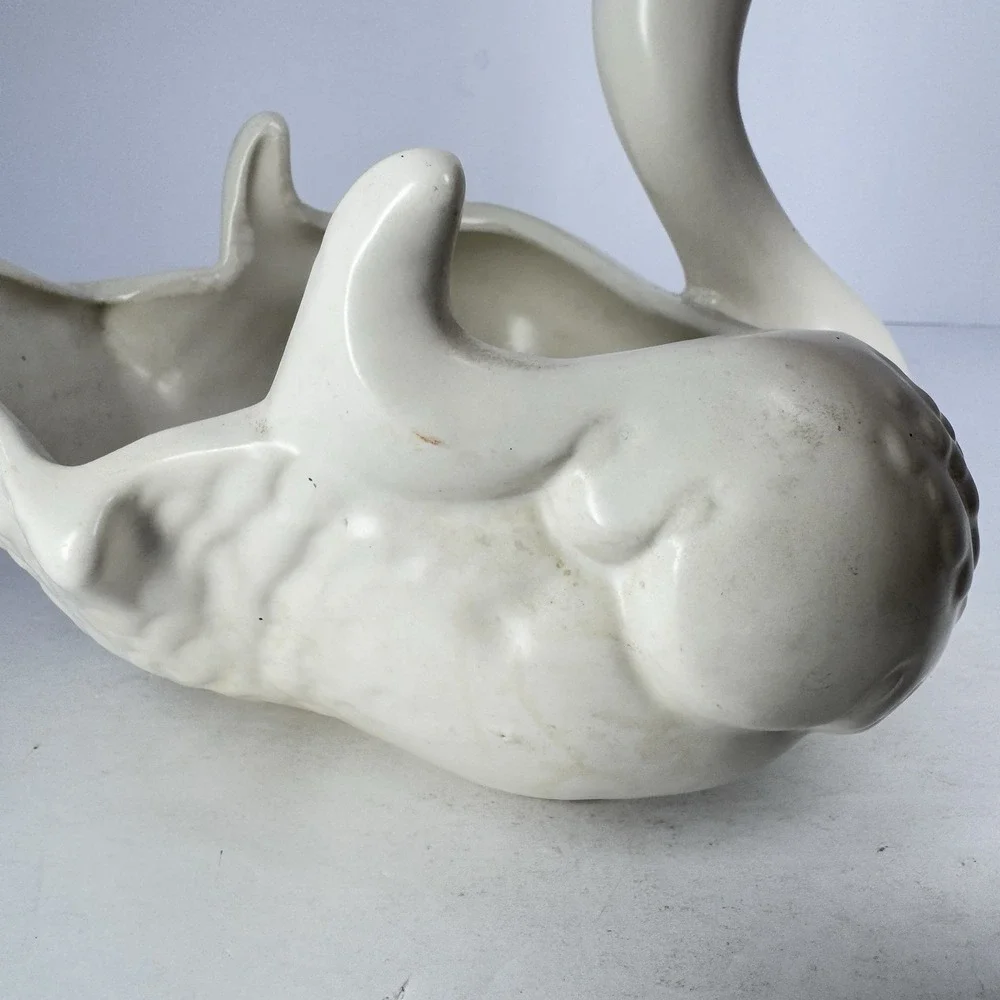 Hull USA Swan Planter White Ceramic‎ Bird Vase Mid Century Hollywood Regency